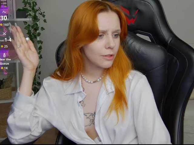 Rachel-lips live cam on BongaCams