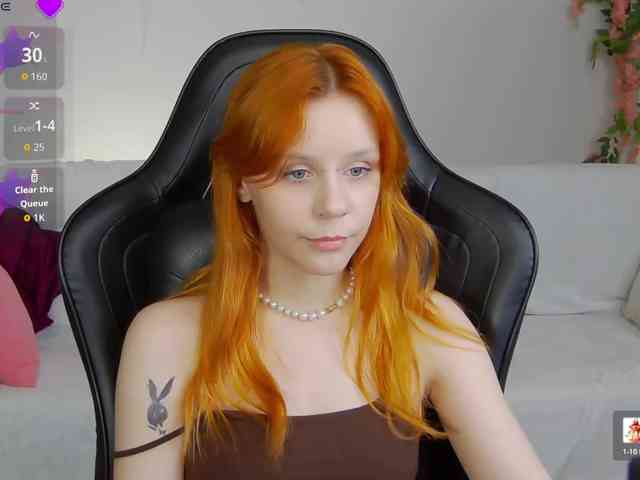 Rachel-lips webcam