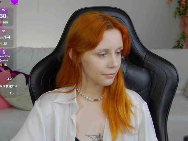 Rachel-lips webcam