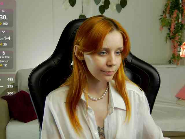 Rachel-lips webcam