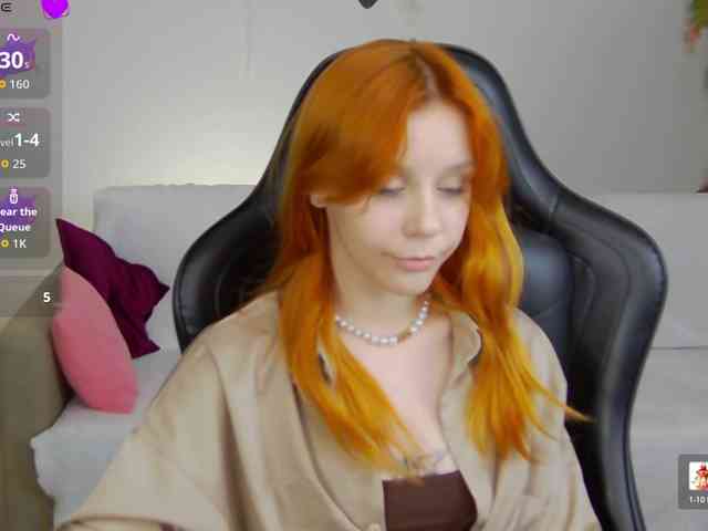 Rachel-lips webcam