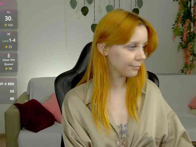 Rachel-lips webcam
