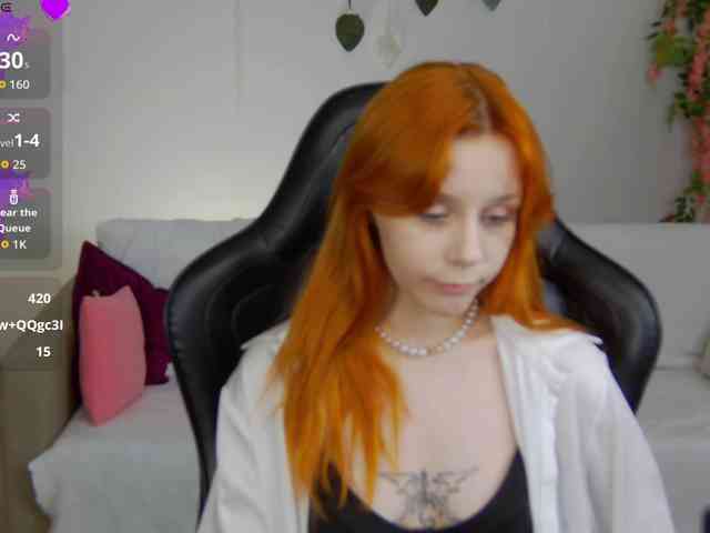 Rachel-lips webcam