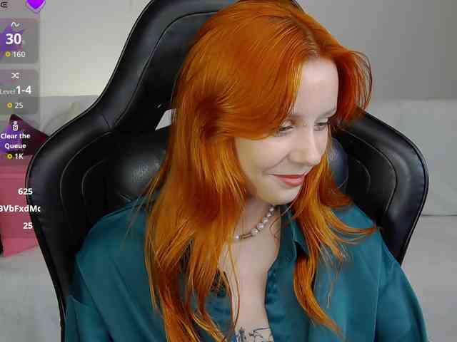 Rachel-lips webcam