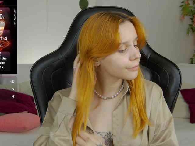 Rachel-lips webcam