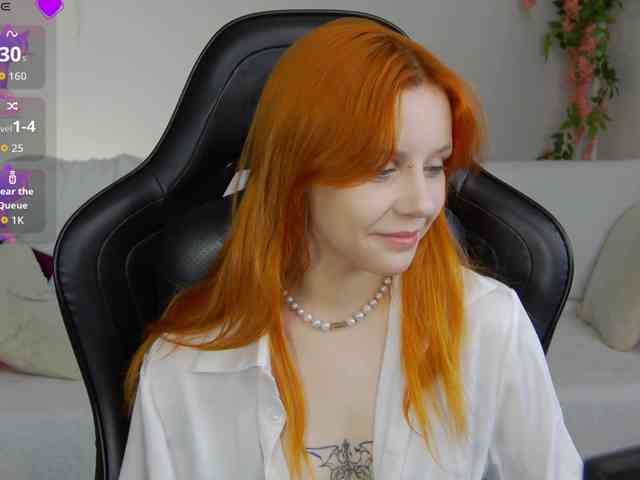 Rachel-lips webcam