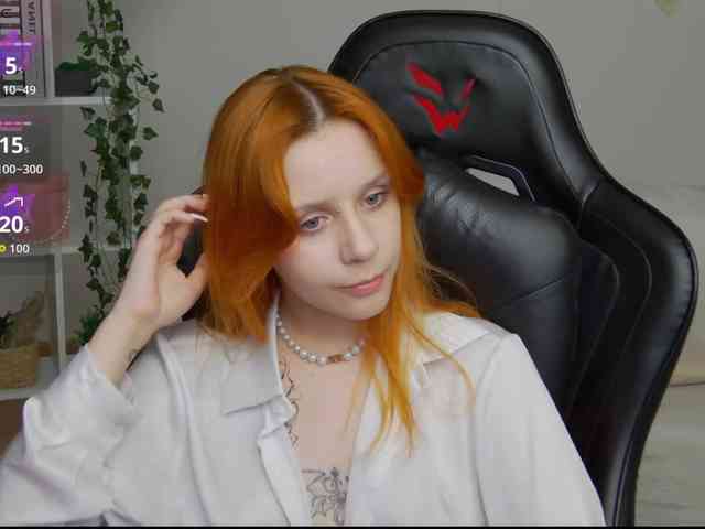 Rachel-lips