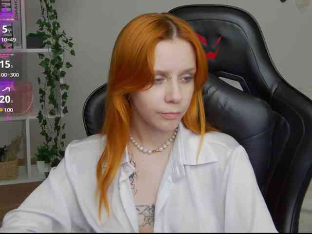 Rachel-lips webcam