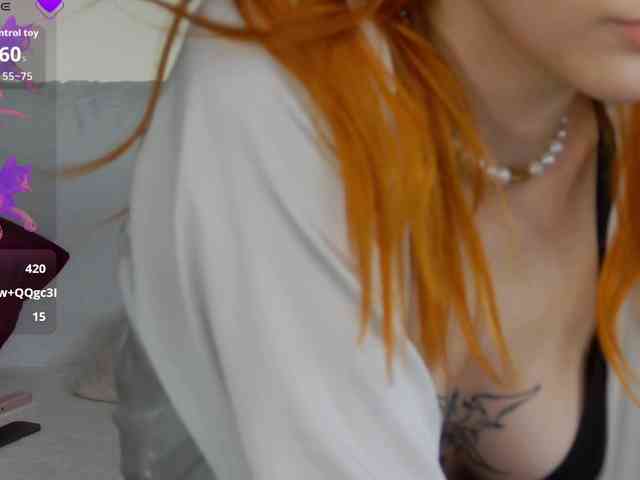 Rachel-lips webcam