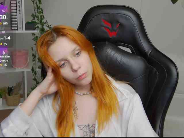 Rachel-lips webcam