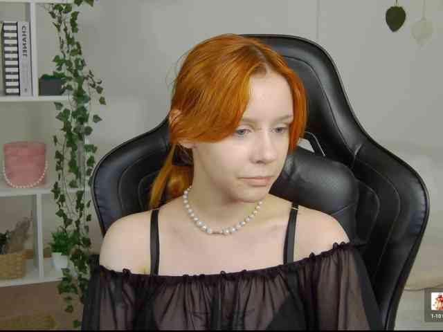 Rachel-lips