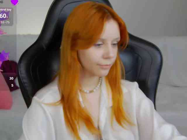 Rachel-lips webcam