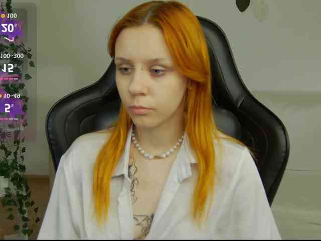 Rachel-lips webcam