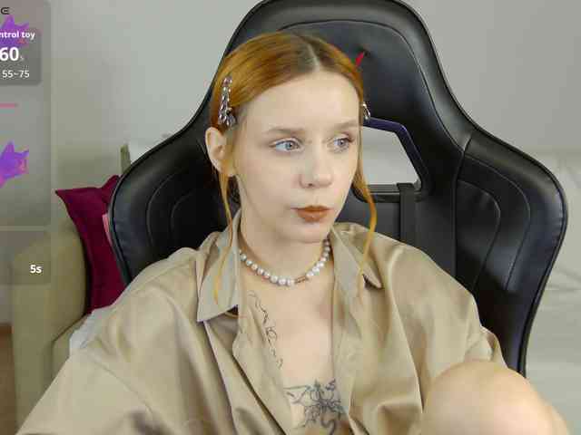 Rachel-lips webcam