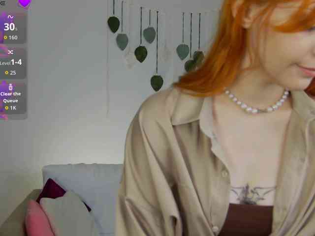 Rachel-lips webcam