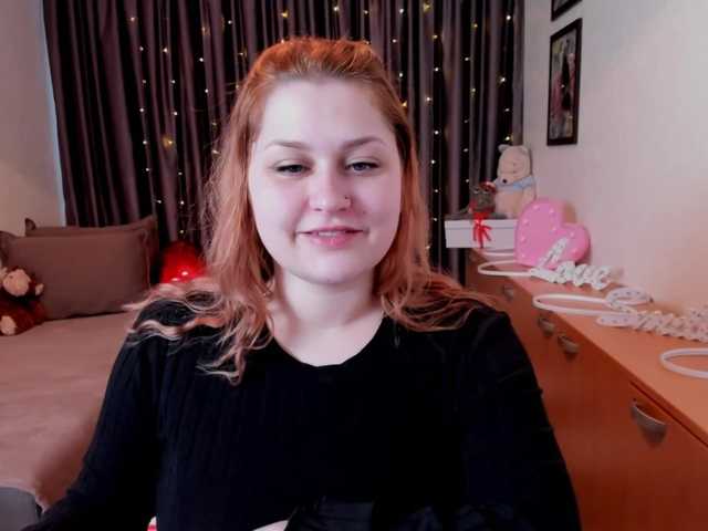 WhisperOfSiren's BongaCams show and profile
