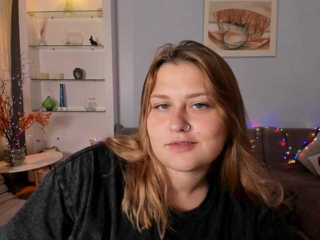 Whisper_Of_Sirena live webcam show