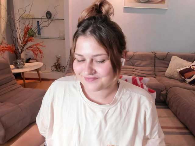 Whisper_Of_Sirena live cam preview