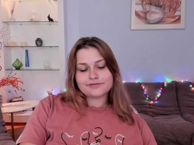 WhisperOfSiren live cam on BongaCams