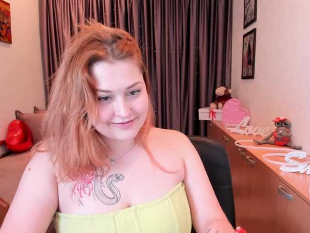 WhisperOfSiren live cam on BongaCams