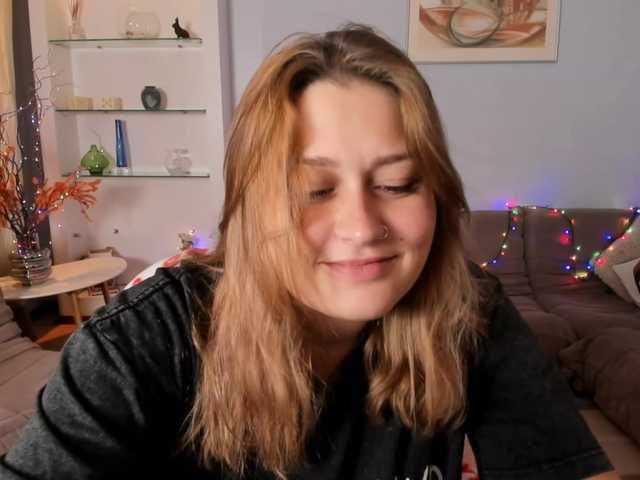 WhisperOfSiren live cam on BongaCams