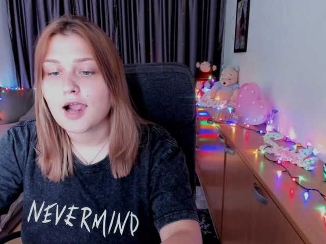WhisperOfSiren live cam on BongaCams