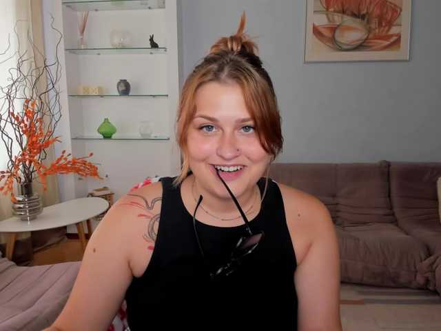WhisperOfSiren live cam on BongaCams