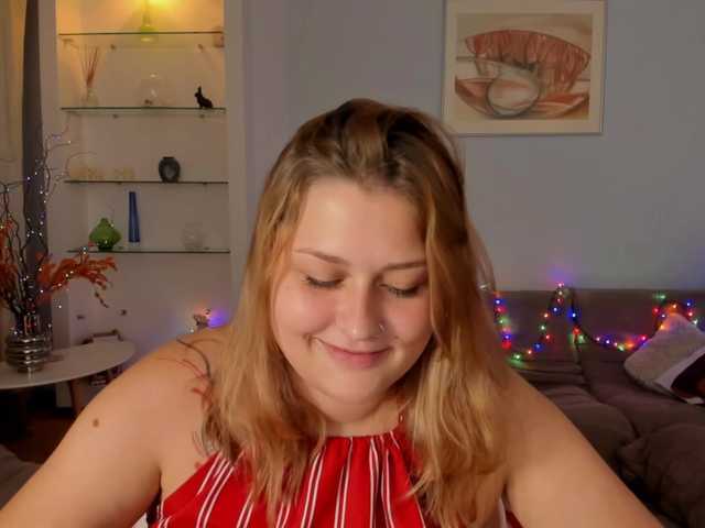 WhisperOfSiren live cam on BongaCams
