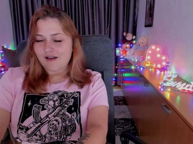 WhisperOfSiren live cam on BongaCams