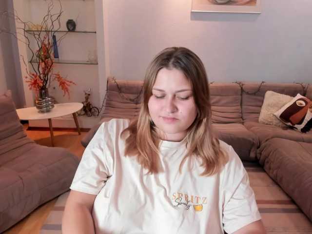 Whisper_Of_Sirena live cam preview