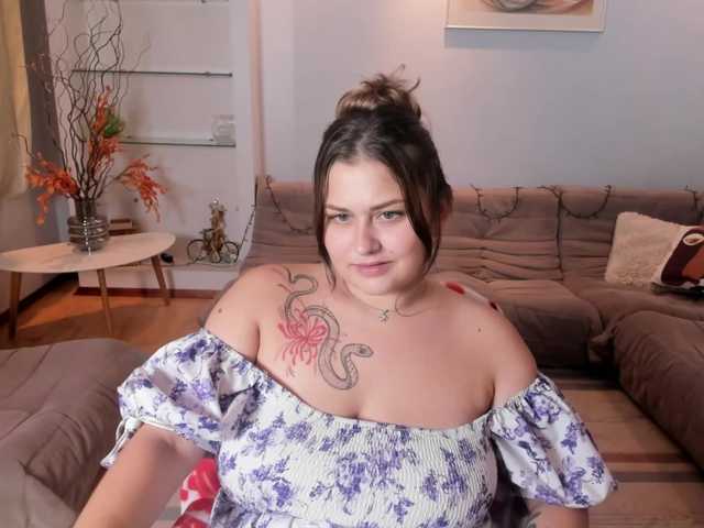 WhisperOfSiren live cam on BongaCams