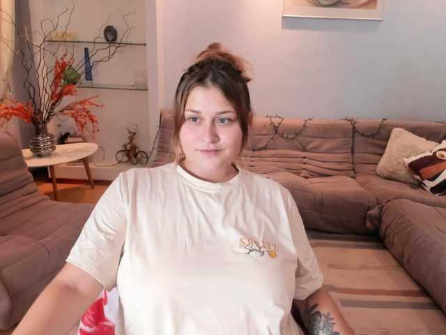 Whisper_Of_Sirena live cam preview