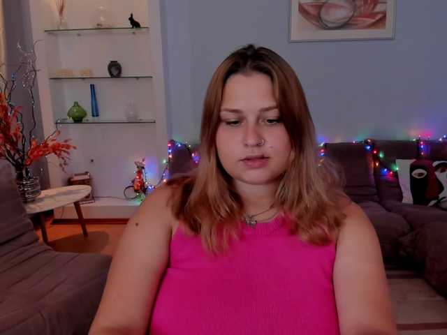 WhisperOfSiren live cam on BongaCams
