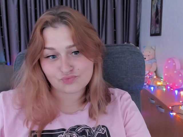 WhisperOfSiren live cam on BongaCams