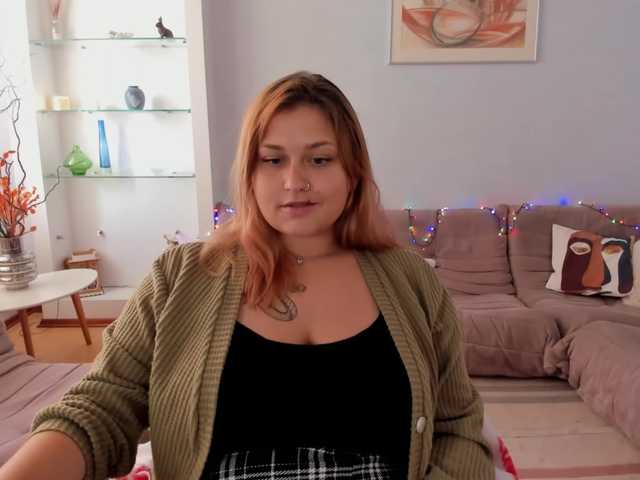 WhisperOfSiren live cam