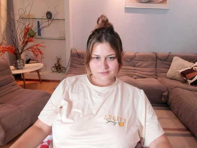 Whisper_Of_Sirena live cam preview