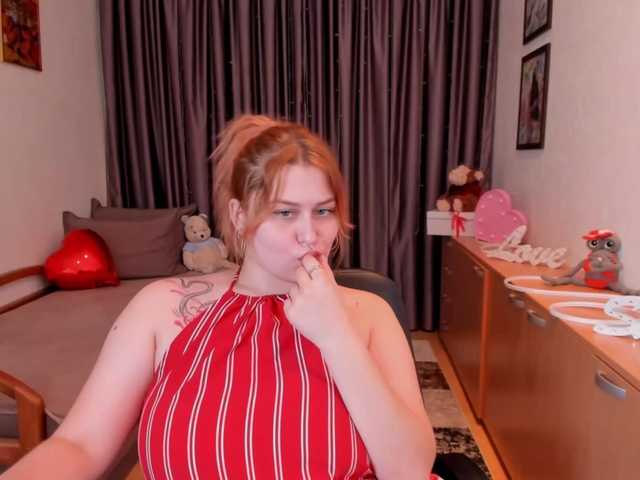 WhisperOfSiren live cam on BongaCams