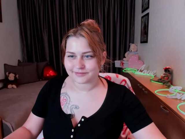WhisperOfSiren live cam