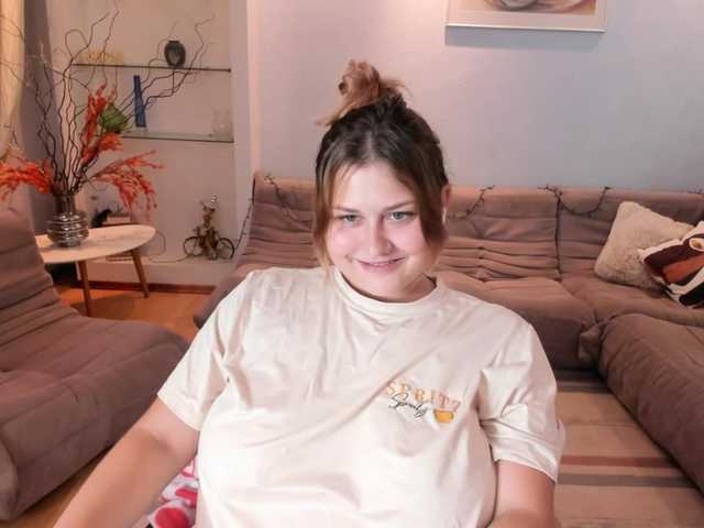 Whisper_Of_Sirena live cam preview