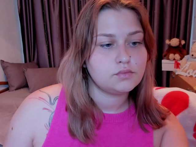 WhisperOfSiren live cam on BongaCams
