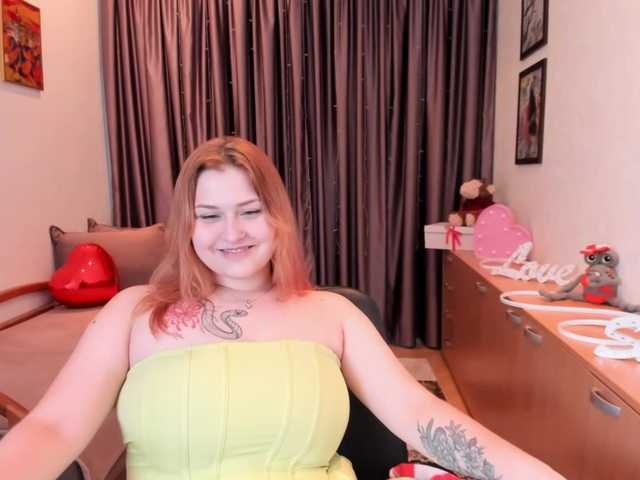 WhisperOfSiren live cam on BongaCams