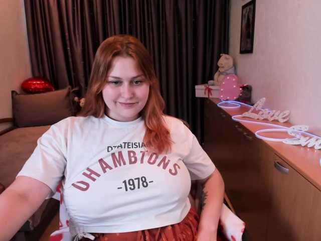 WhisperOfSiren live cam