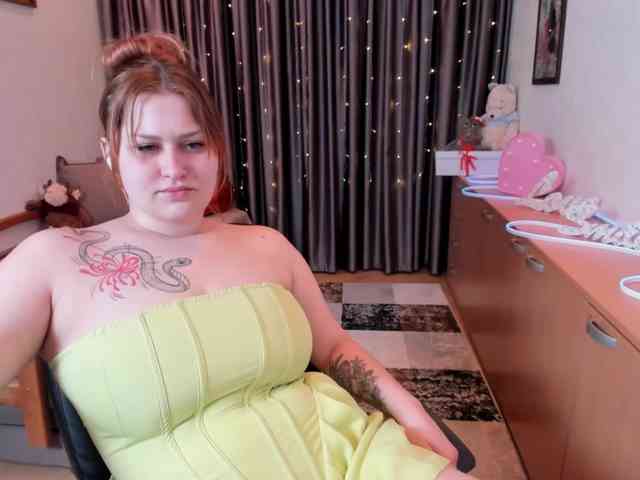 Whisper_Of_Sirena webcam