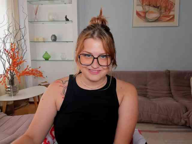 Whisper_Of_Sirena webcam