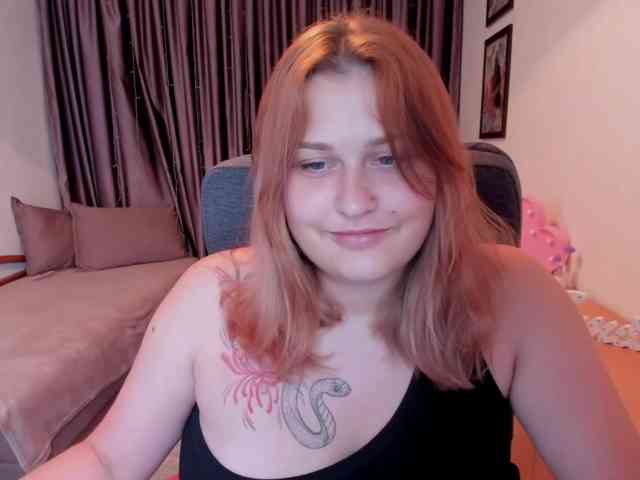 Whisper_Of_Sirena webcam