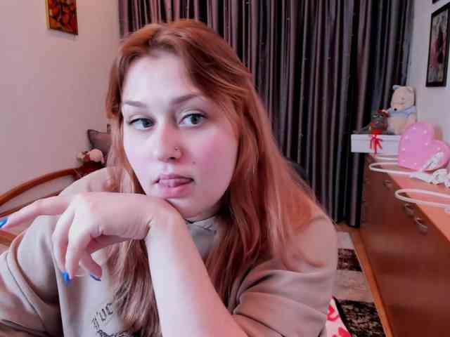 Whisper_Of_Sirena webcam