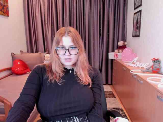 Whisper_Of_Sirena webcam