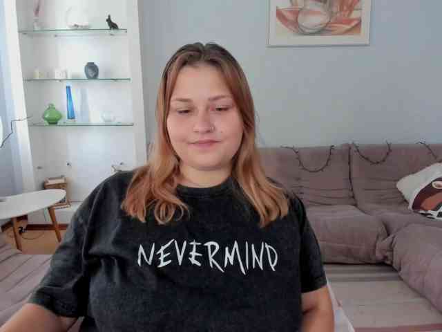 Whisper_Of_Sirena webcam