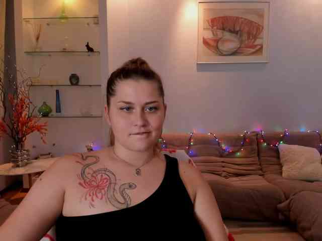 Whisper_Of_Sirena webcam