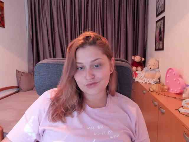 Whisper_Of_Sirena webcam